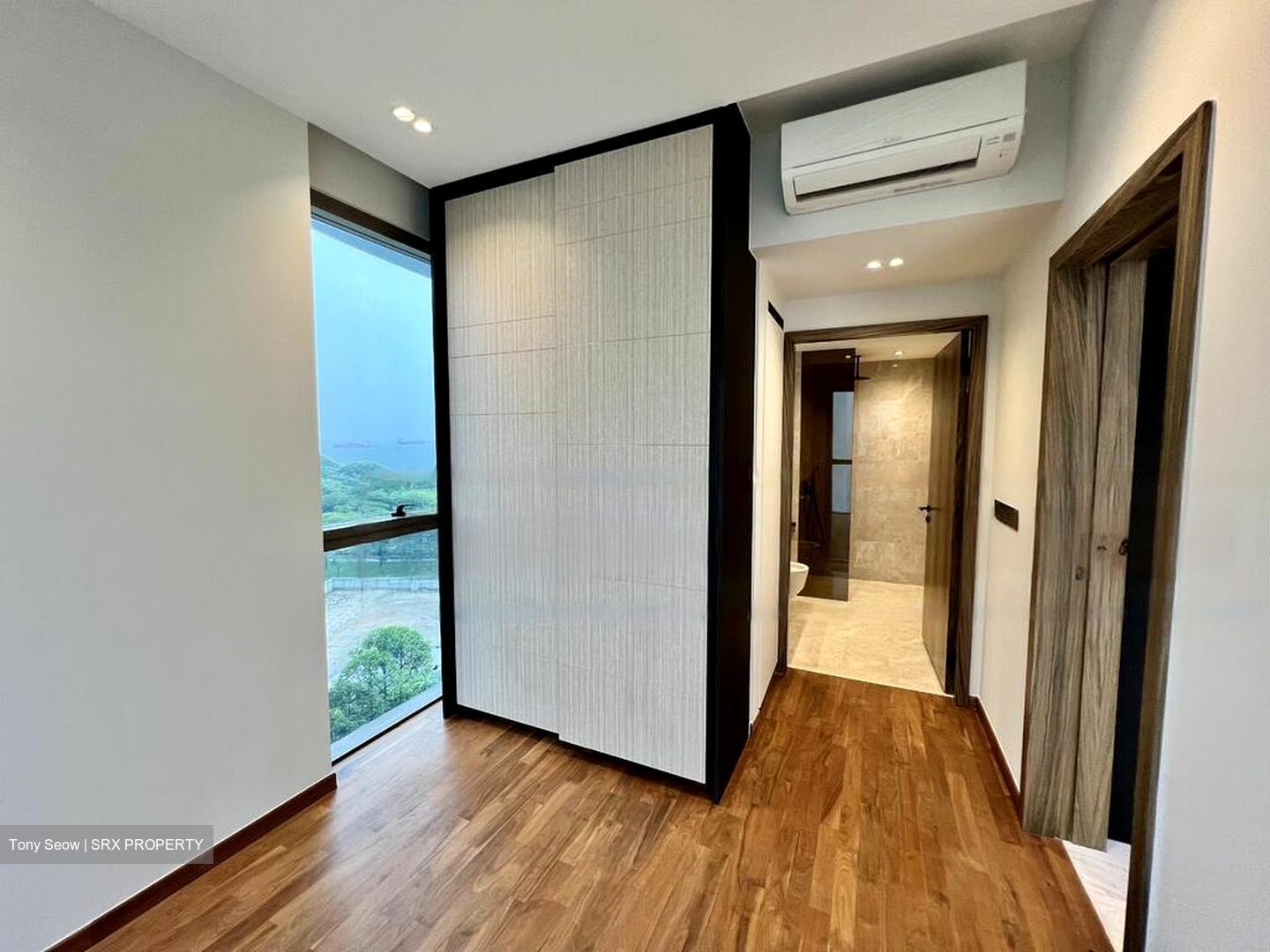 Coastline Residences (D15), Apartment #580003851